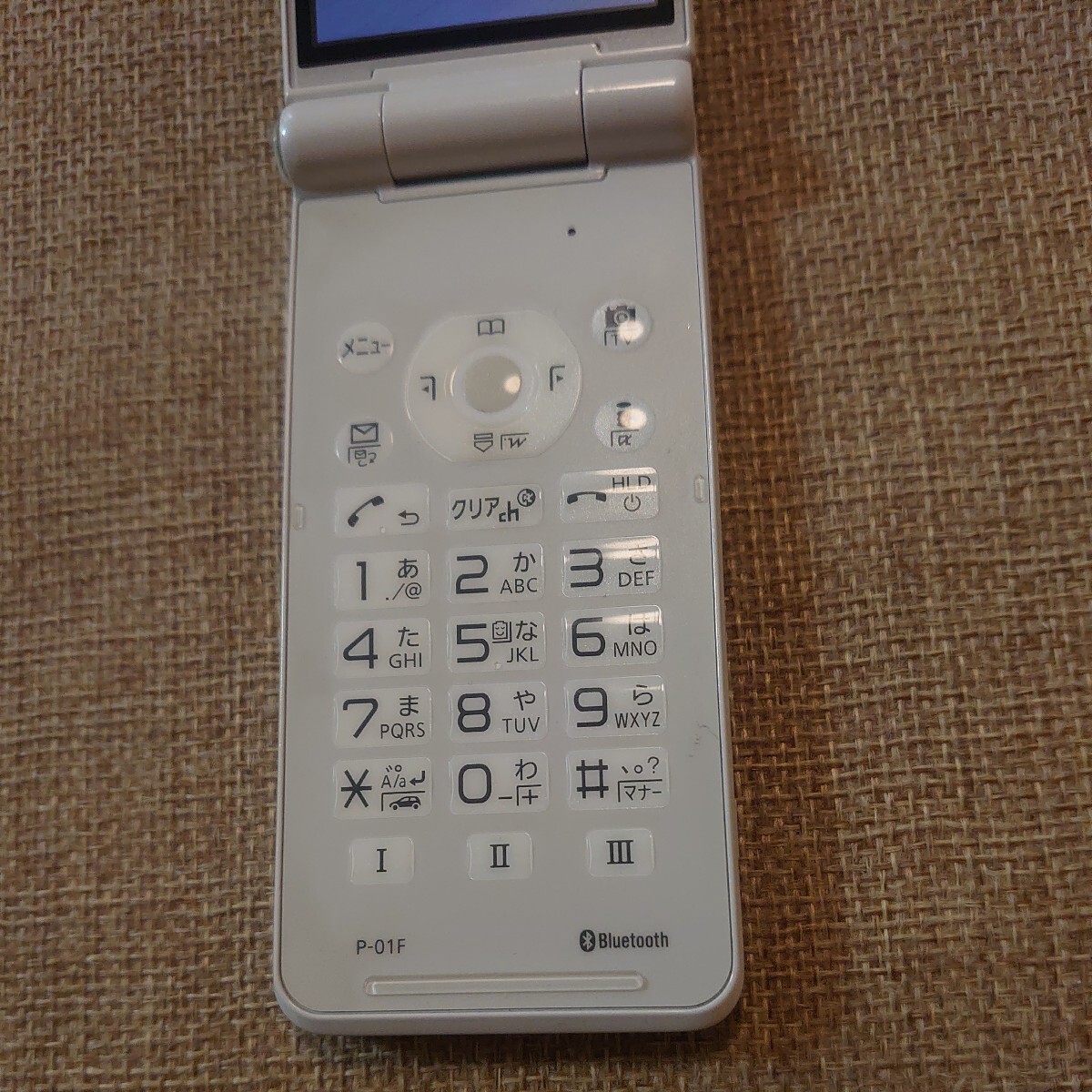 キズ無美品 P-01F docomo の画像3