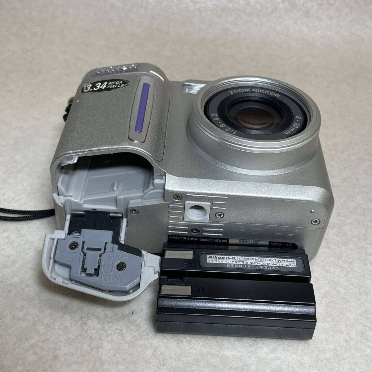 W5-1）ニコン Nikon コンパクトデジタルカメラ COOLPIX 880 （134）_画像9