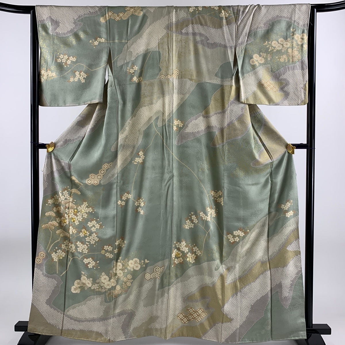 訪問着 身丈162cm 裄丈64.5cm M 袷 桜 松 金糸 絞り 薄緑 正絹 秀品 【中古】_バイセル 14088_1