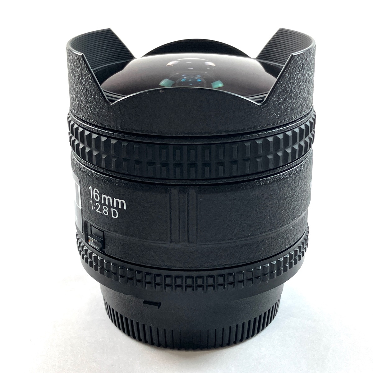 ニコン Nikon AF Fisheye NIKKOR 16mm F2.8D 一眼カメラ用レンズ（オートフォーカス） 【中古】の画像3