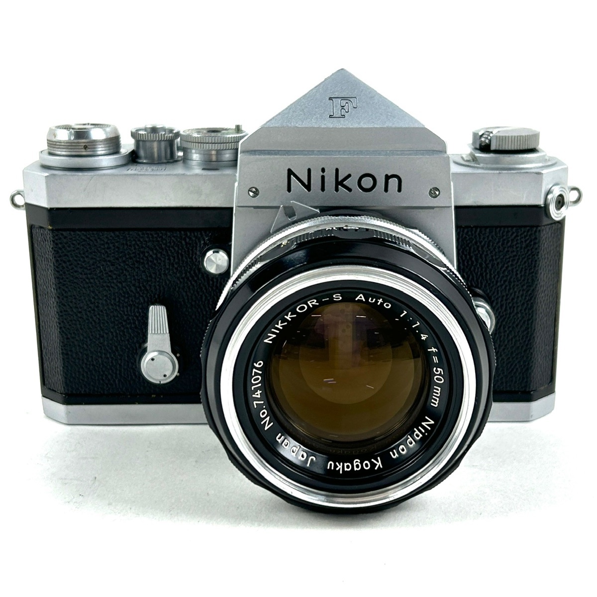 ニコン Nikon F アイレベル シルバー + NIKKOR-S 50mm F1.4 非Ai フィルム マニュアルフォーカス 一眼レフカメラ 【中古】の画像1