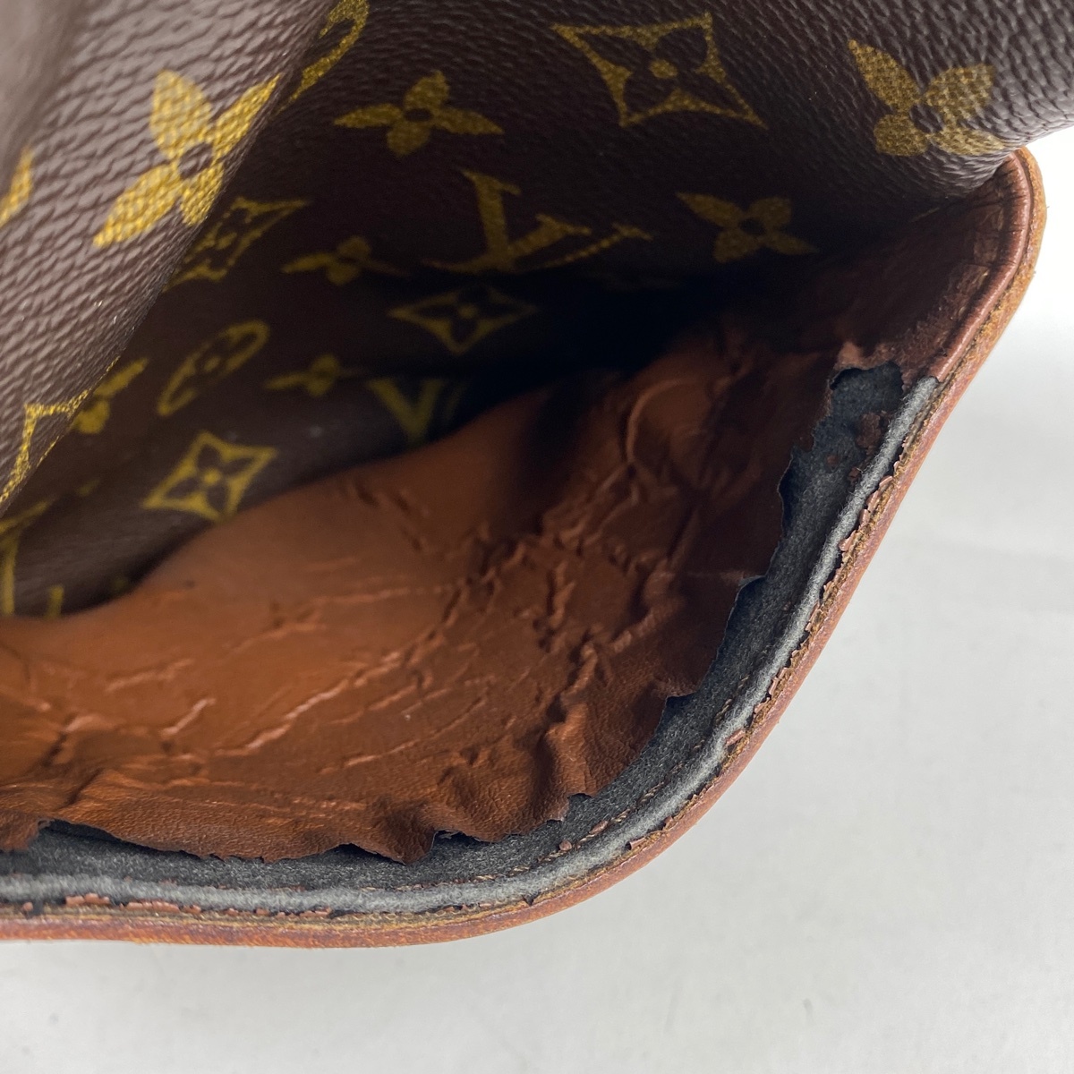 【ジャンク品】ルイ・ヴィトン Louis Vuitton ダヌーブ 斜め掛け ショルダーバッグ モノグラム ブラウン M45266 レディース 【中古】_バイセル 14172_5