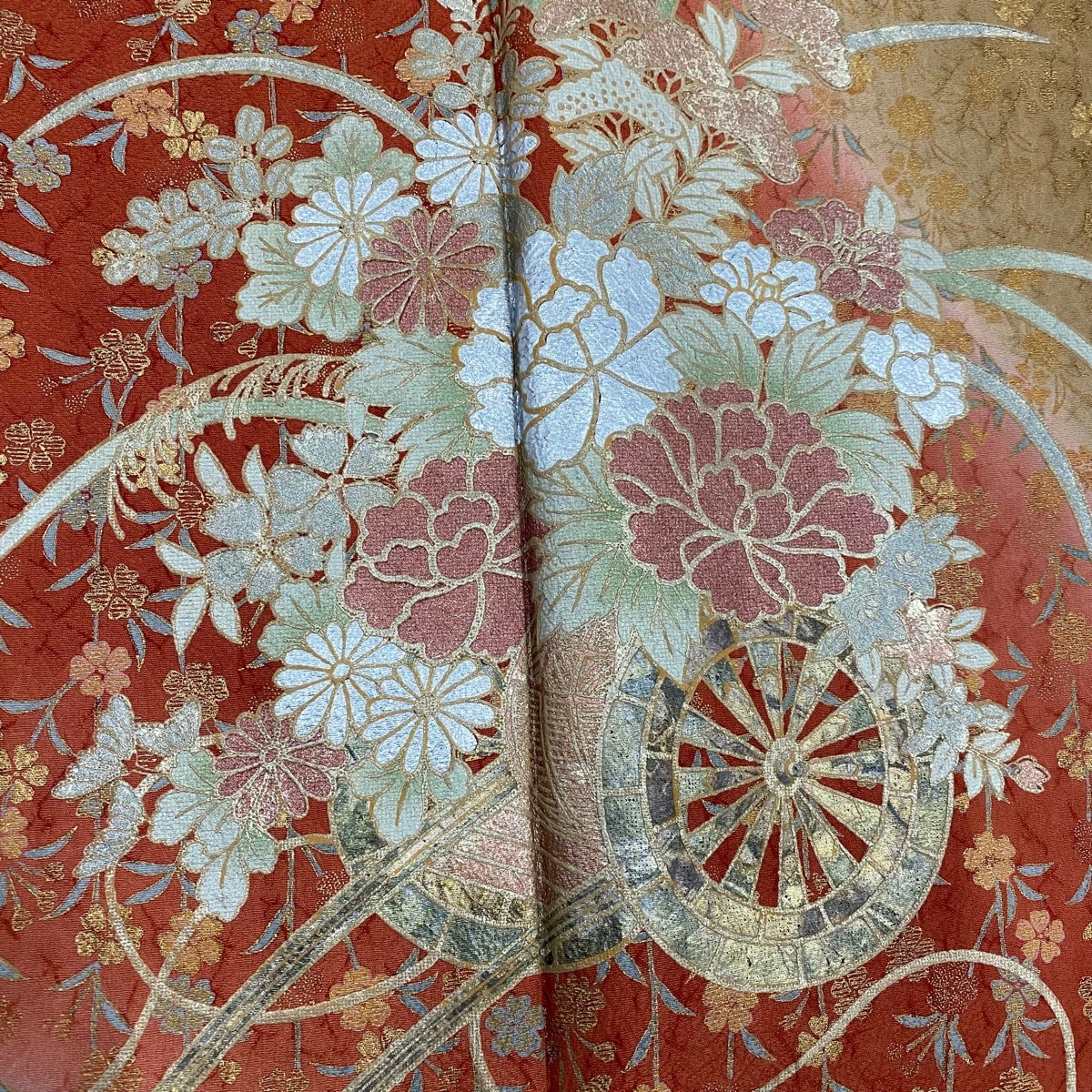  long-sleeved kimono length 162.5cm sleeve length 67cm M. flower car branch shide . Sakura gold silver . bokashi . color silk preeminence goods [ used ]