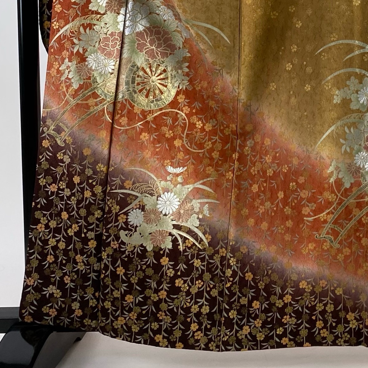  long-sleeved kimono length 162.5cm sleeve length 67cm M. flower car branch shide . Sakura gold silver . bokashi . color silk preeminence goods [ used ]