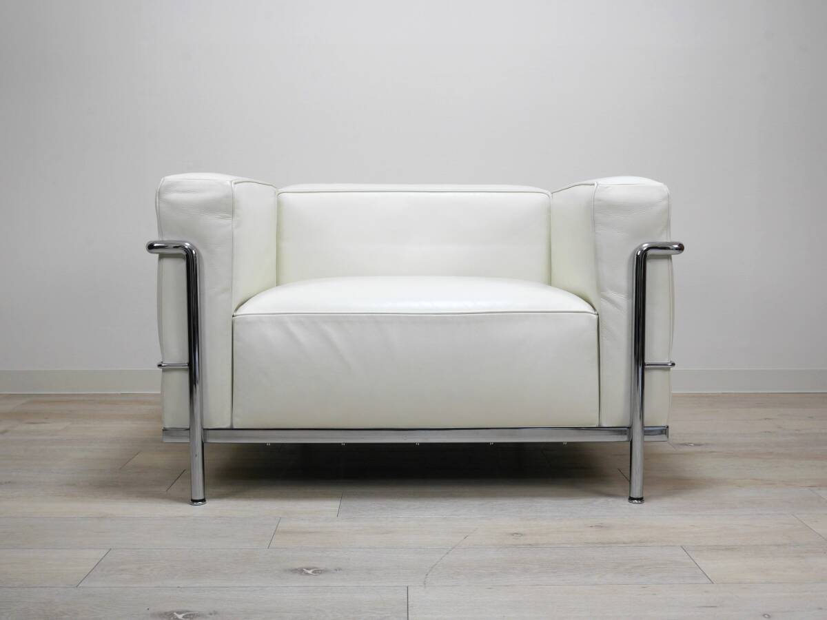 Yahoo!オークション - ②Cassina カッシーナ ル・コルビュジエ Yahoo!オークション - ②Cassina カッシーナ ル・コルビュジエ