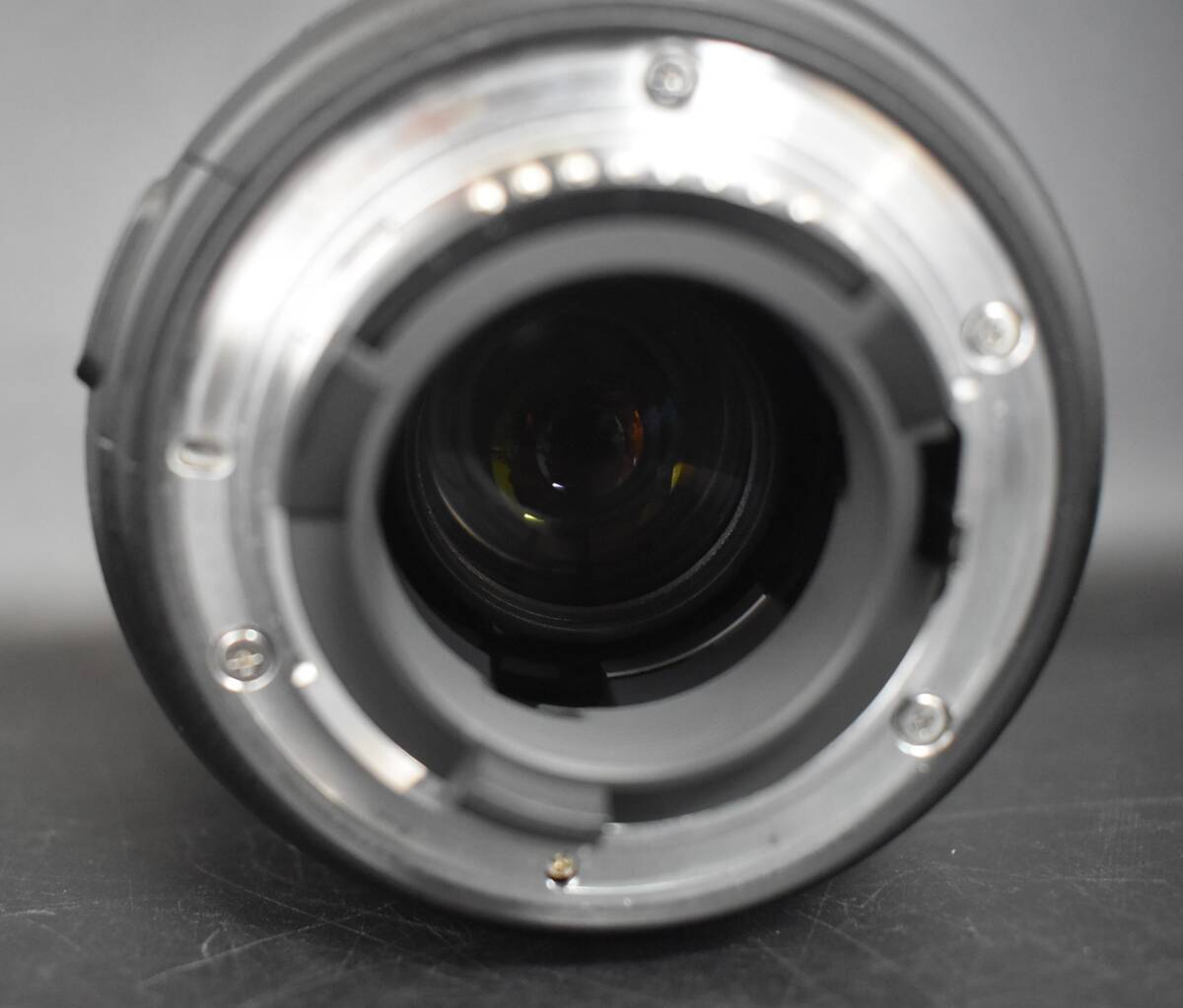 W4-90 【動作確認済み】NIKON AF-S NIKKOR DX 10-24mm F3.5-4.5 G ED ニコン カメラレンズ 光学機器 箱付き 現状品_画像8