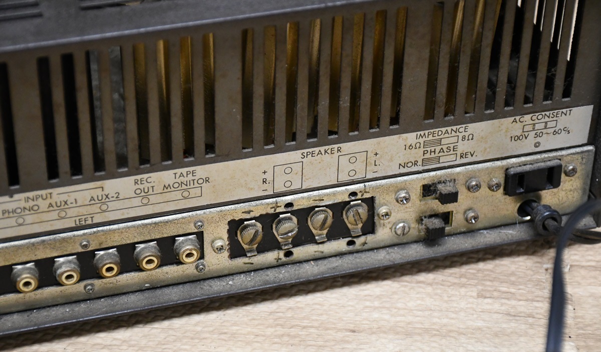 KY4-53　通電OK　LUXMAN ラックスマン 管球式　真空管プリメインアンプ SQ78　_画像9