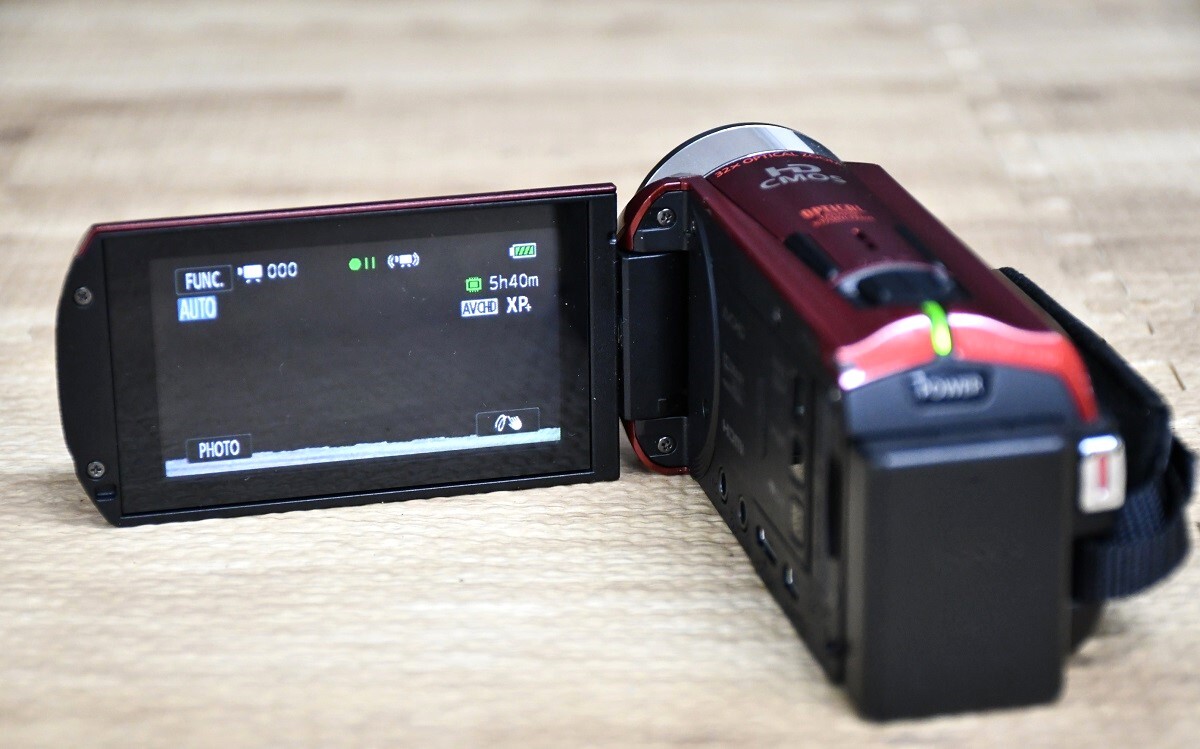 NY4-94【現状品】Canon HDビデオカメラ ivis HF R31 レッド キャノン ビデオカメラ カメラ 2012年製 動作確認済 中古品 保管品の画像5