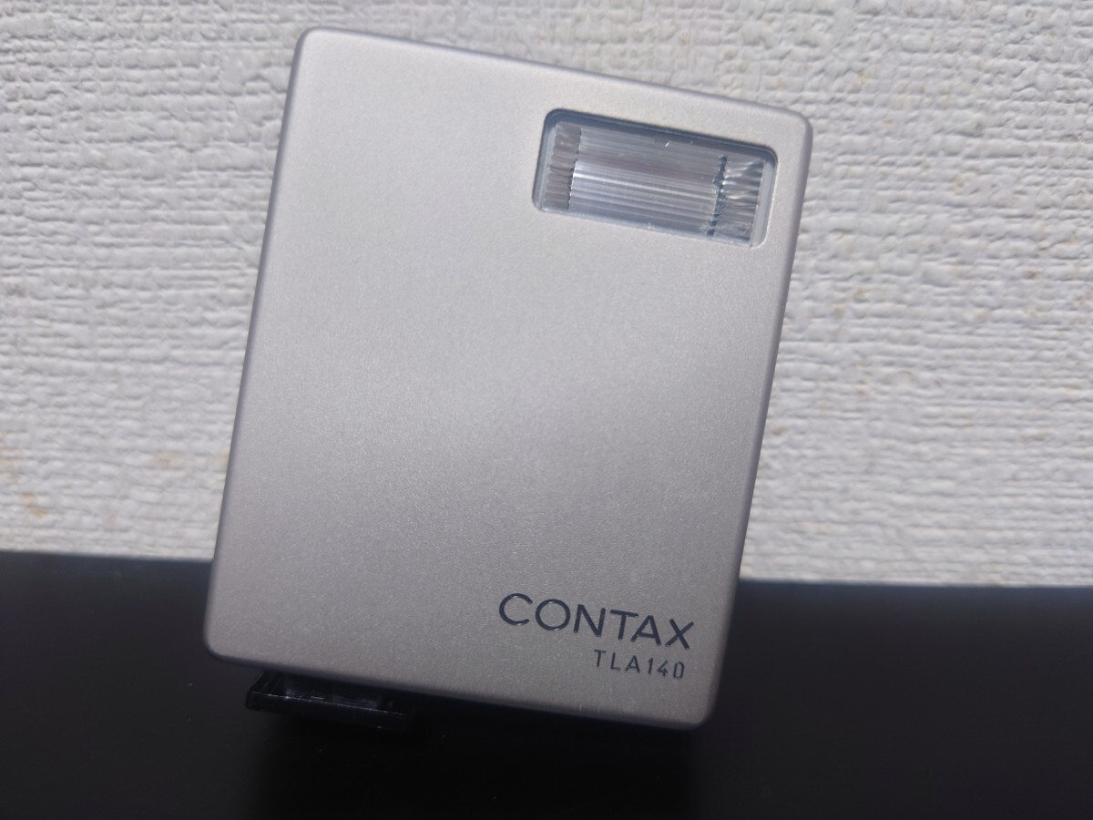 即決　送料無料 　本体新品同様　使用感無し　動作確認済み　CONTAX TLA140　フラッシュ　ストロボ_画像3