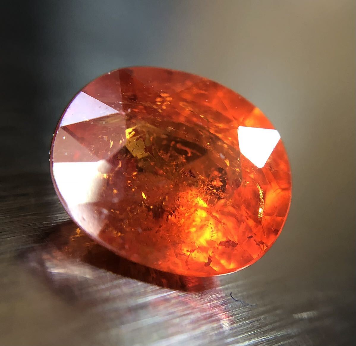 非加熱 天然オレンジガーネット 1.84 Ct カラット_画像2