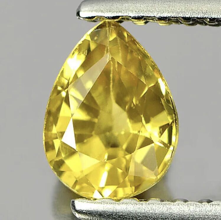 非加熱 天然イエローサファイア 0.66 Ct カラットの画像1