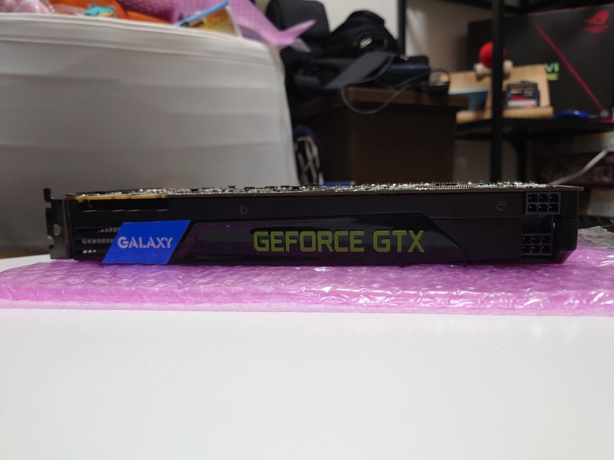 【訳あり】GALAXY GeForce GTX680 2GB DDR5 256Bit