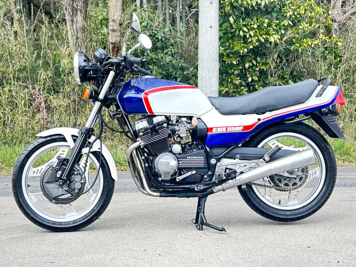 ☆CBX550F☆車体綺麗タイヤ程度上☆極上車!! ノーマル青白カラー エンジンブレーキ電気系作動確認済 ホンダ旧車絶版車 HONDA CBX400F_画像2