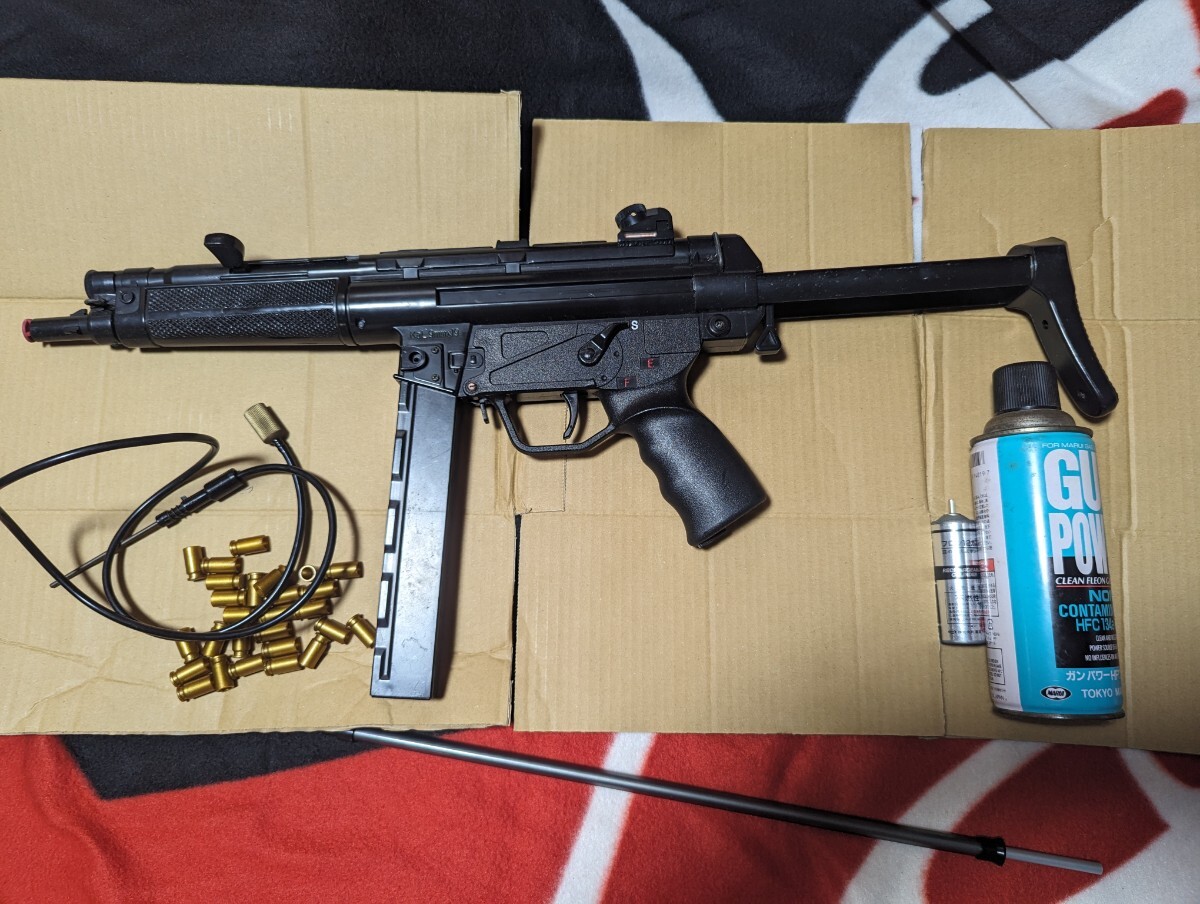  Tokyo Marui MP5 gas gun medicine .. stone chip puts out Junk 