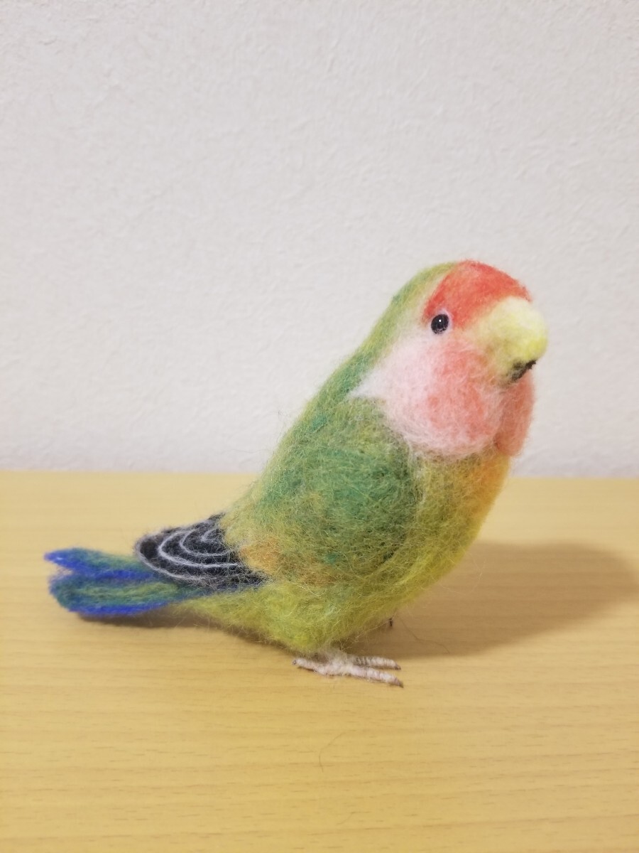 羊毛フェルト ハンドメイド ぬいぐるみ コザクラインコ リアルサイズの画像1