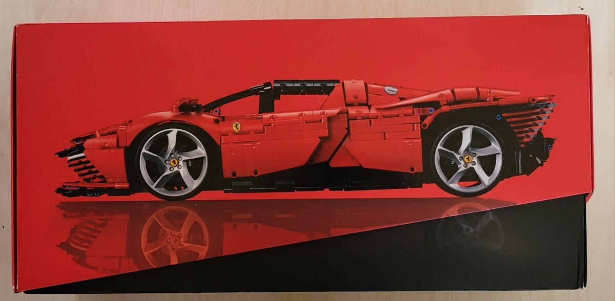 レゴ LEGO  テクニック フェラーリ Daytona SP3 42143 未開封の画像2