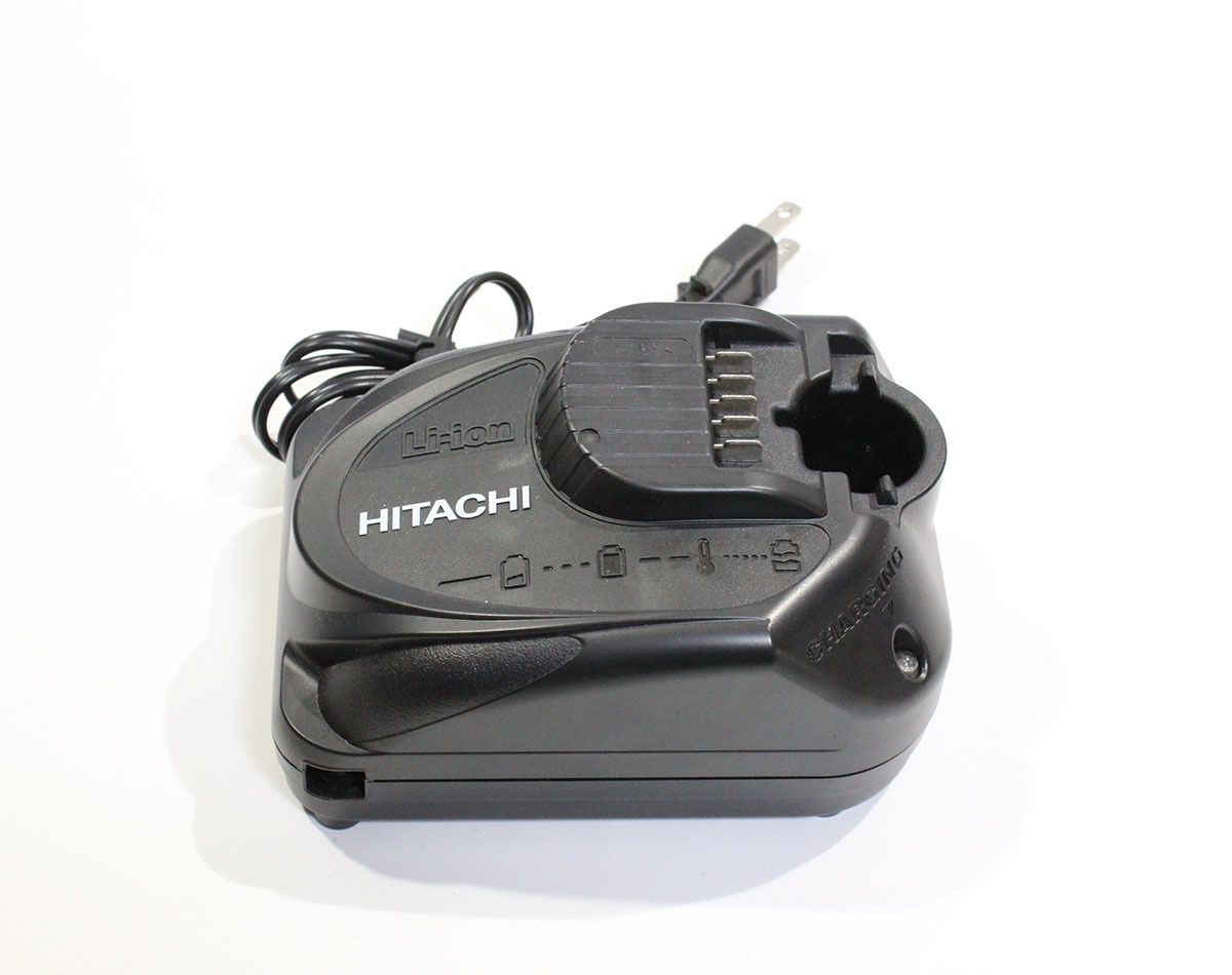 HITACHI 日立工機 充電式 掃除機専用 充電器 CVC 10SL2 バッテリー充電器 中古 ya1179_画像1