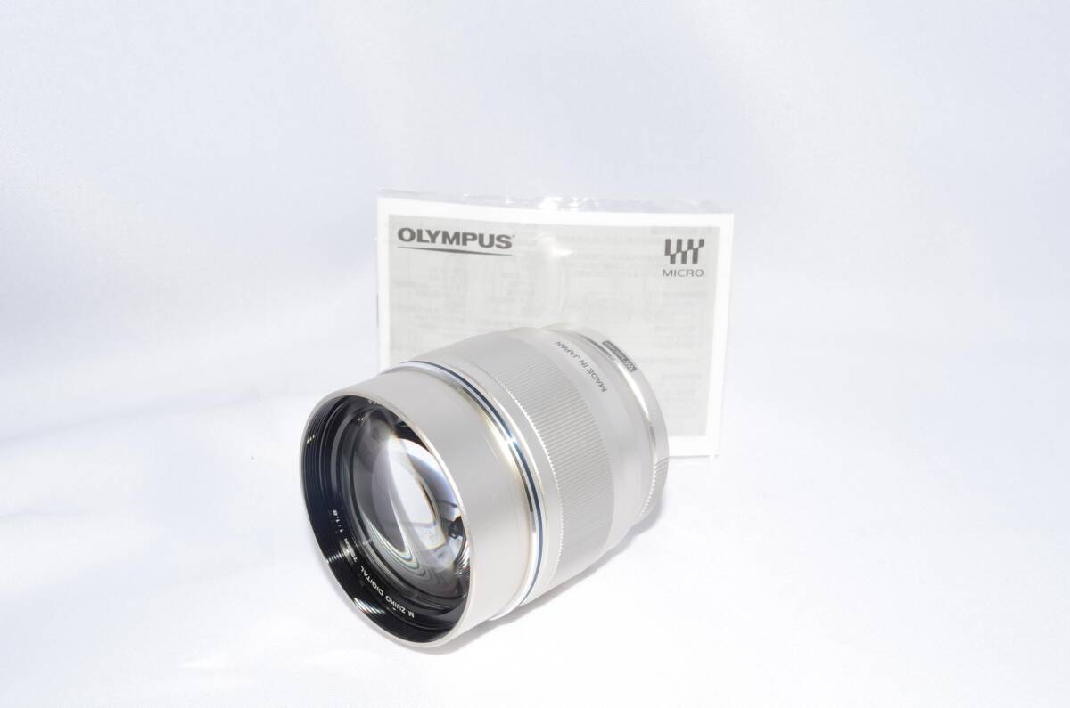 【難あり】OLYMPUS M.ZUIKO DIGITAL ED 75mm F1.8 単焦点レンズ_画像1