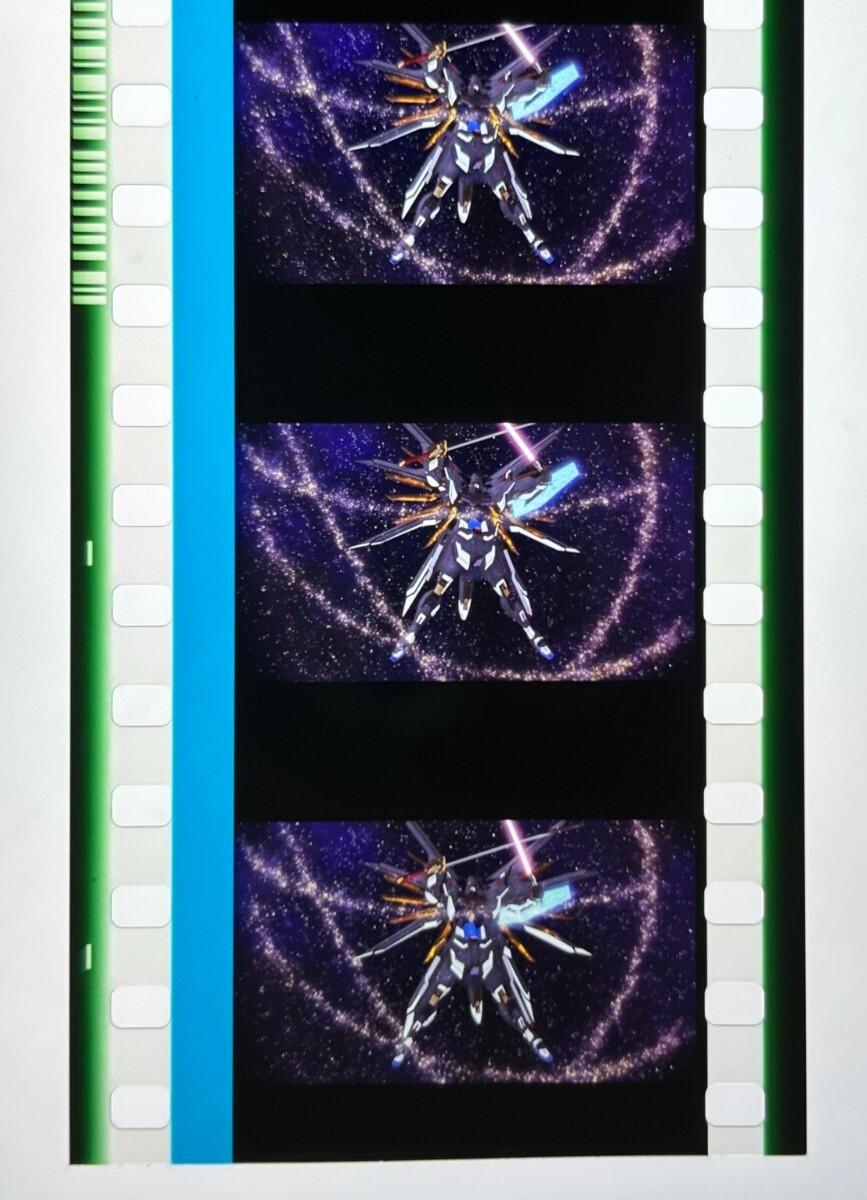 劇場版 機動戦士ガンダムSEED FREEDOM 12週目 入場者特典 劇場版 機動戦士ガンダムSEED FREEDOM 12週目 入場者特典