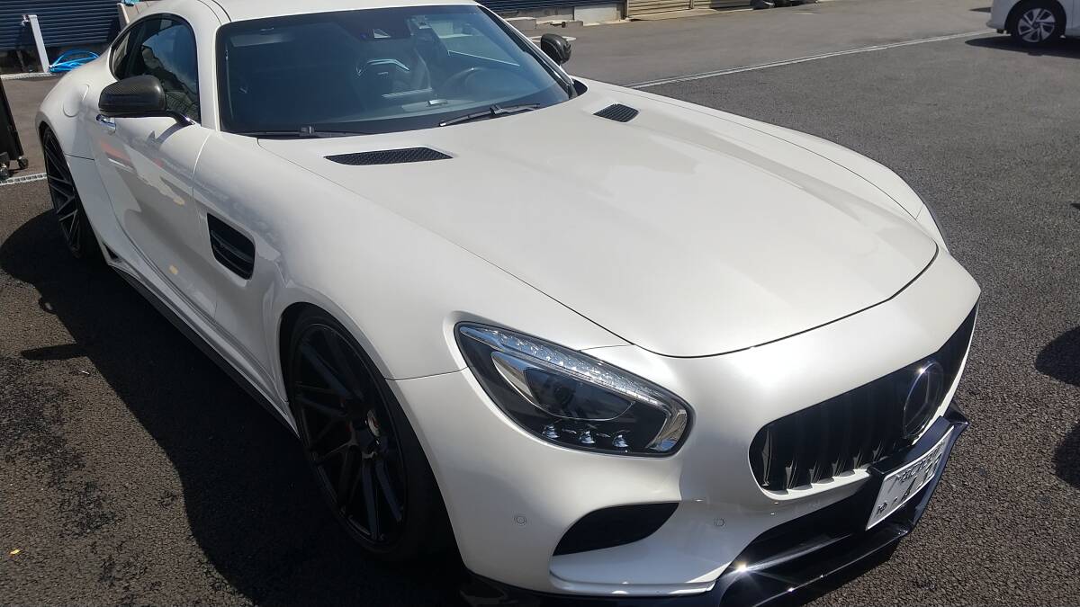 大阪！AMG・GTS・左ハンドル・３６０００キロ・ワイドボディ！のド迫力！希少！_画像3