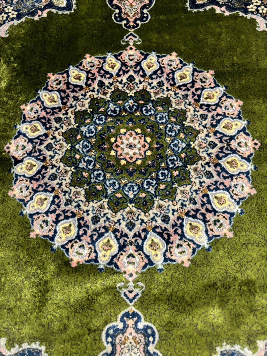 百貨店展示品 Negin Mashhad Helel工房 シルク100％ 最高峰225万ノット イラン産 手織り 高級ペルシャ絨毯58cm×89cmの画像5