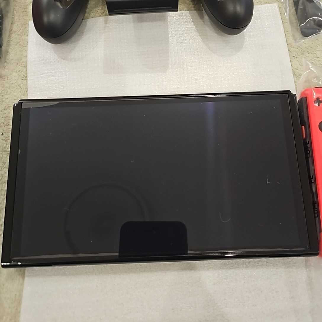 ニンテンドースイッチ 本体 Switch Nintendo 有機ELモデル ネオンブルー ネオンレッド ジョイコン・付属品付き 美品！　1円から！_画像2