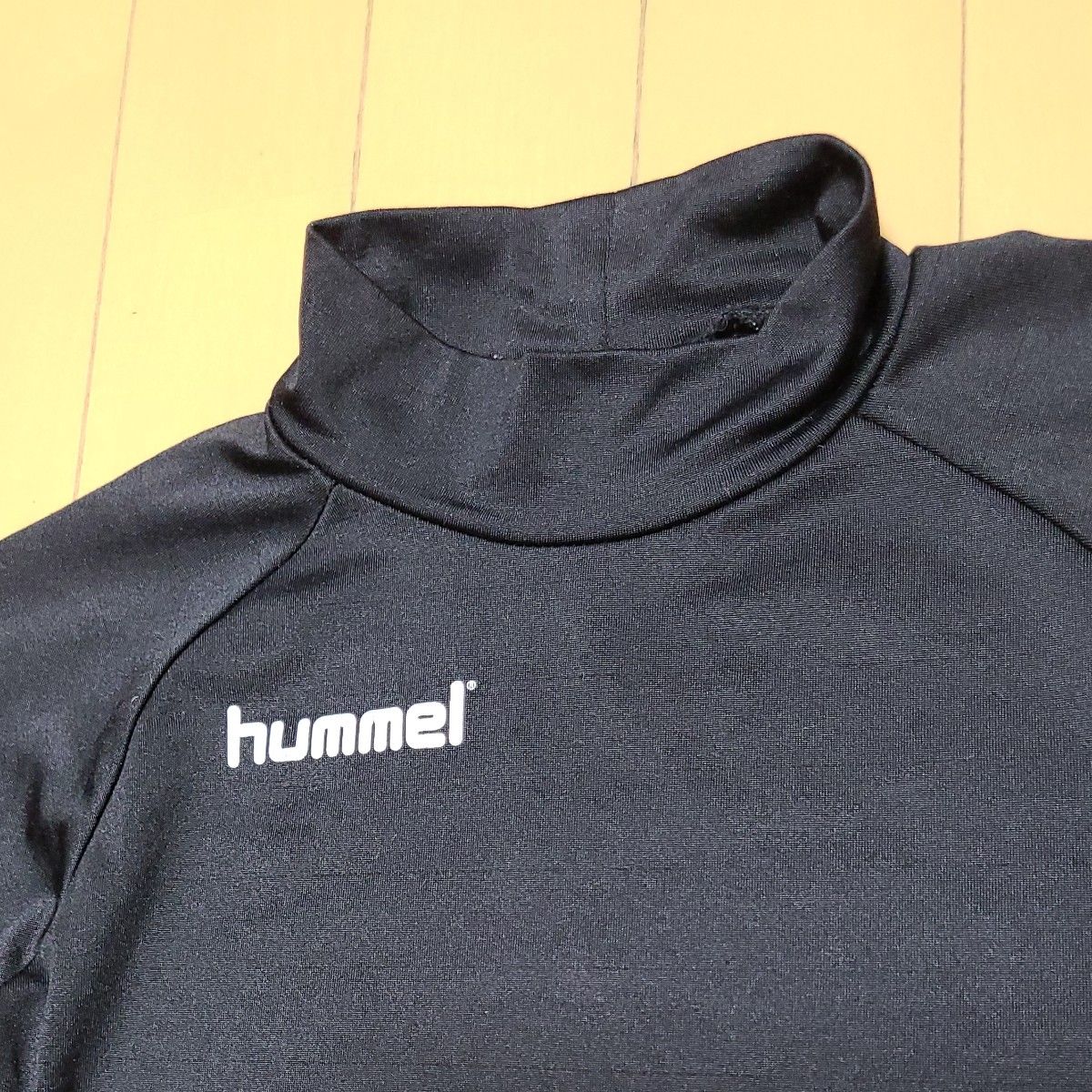 hummel　ヒュンメル　ハイネック　長袖インナーシャツ　キッズ140 ブラック