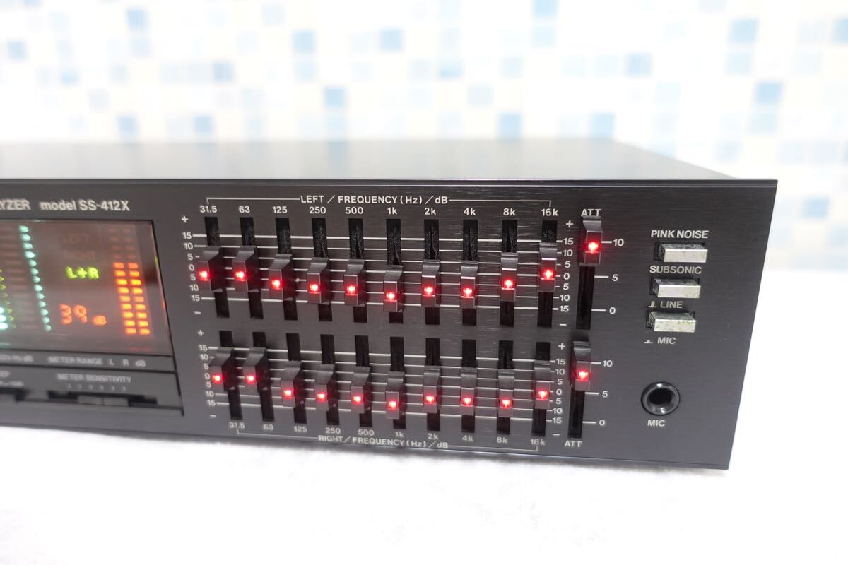 中古美品　☆ ADC SS-412X グラフィックイコライザー ☆ 動作品　元箱付_画像4