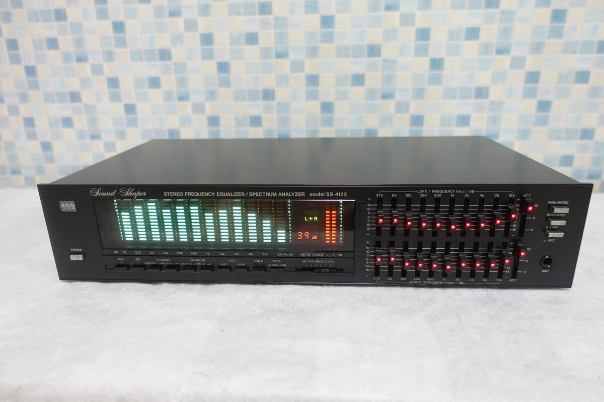 中古美品　☆ ADC SS-412X グラフィックイコライザー ☆ 動作品　元箱付_画像2