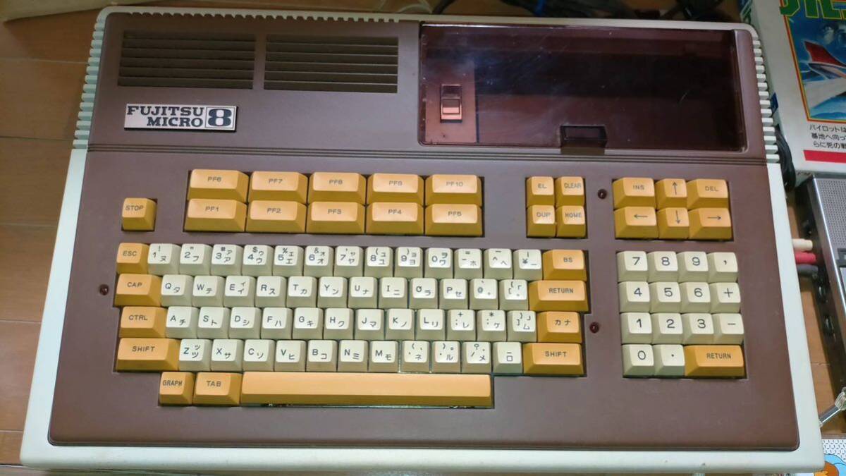 FUJITSU MICRO8　MB25020　富士通 マイクロエイト パーソナルコンピューター　セット _画像2