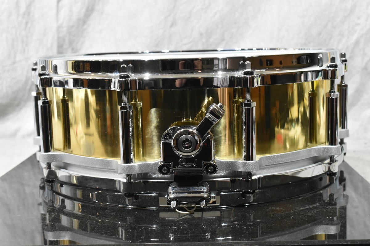Pearl/パール スネアドラム FREE FLOATING SYSTEM SNARE DRUM Brass Shell 14インチの画像4