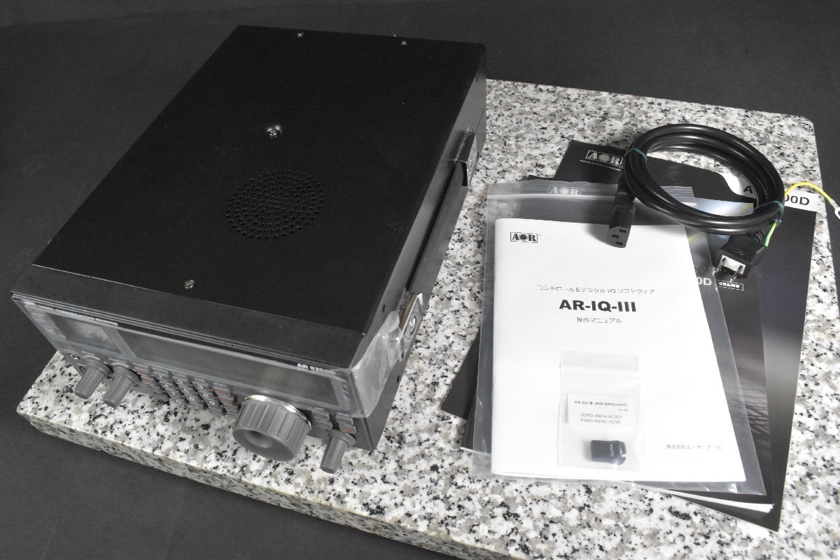 AOR AR5700D 9kHz～3700MHz 広帯域受信機【現状渡し品】★Fの画像1