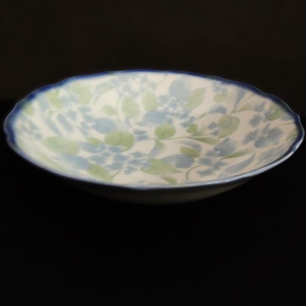 [NI]　皿　食器　取り皿　円型　丸皿　深皿　花紋　あじさい　紫陽花　２枚セット　直径約16.5cm