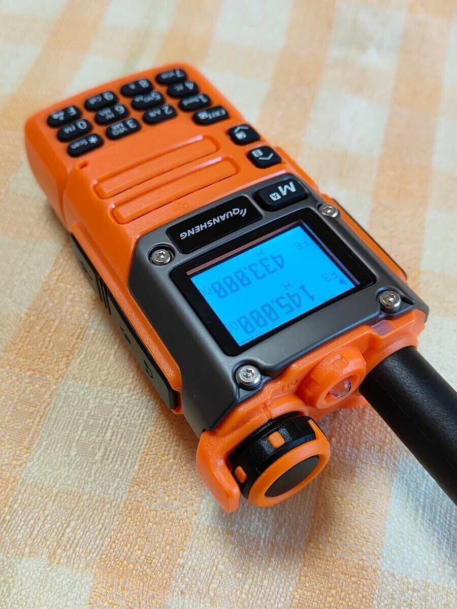 【国際VHF+東京エアバンド+消防署活系受信】広帯域受信機 UV-K5(8) オレンジボディー 未使用新品 メモリ登録済 スペアナ (UV-K5上位機) ant_画像6