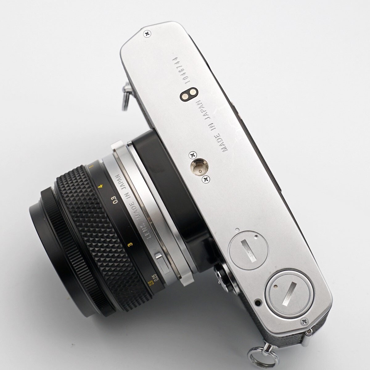 動作美品 OLYMPUS OM-2N シルバー ZUIKO AUTO-MACRO 50mm F3.5 1:3.5 ボディ 標準マクロセットの画像10