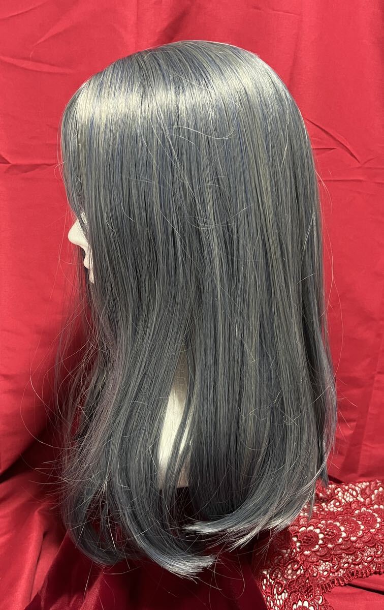  trying on only * full wig blue gray semi long 