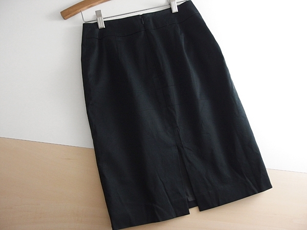  free shipping *QUEENS COURT* Queens Court stretch tight skirt 2!