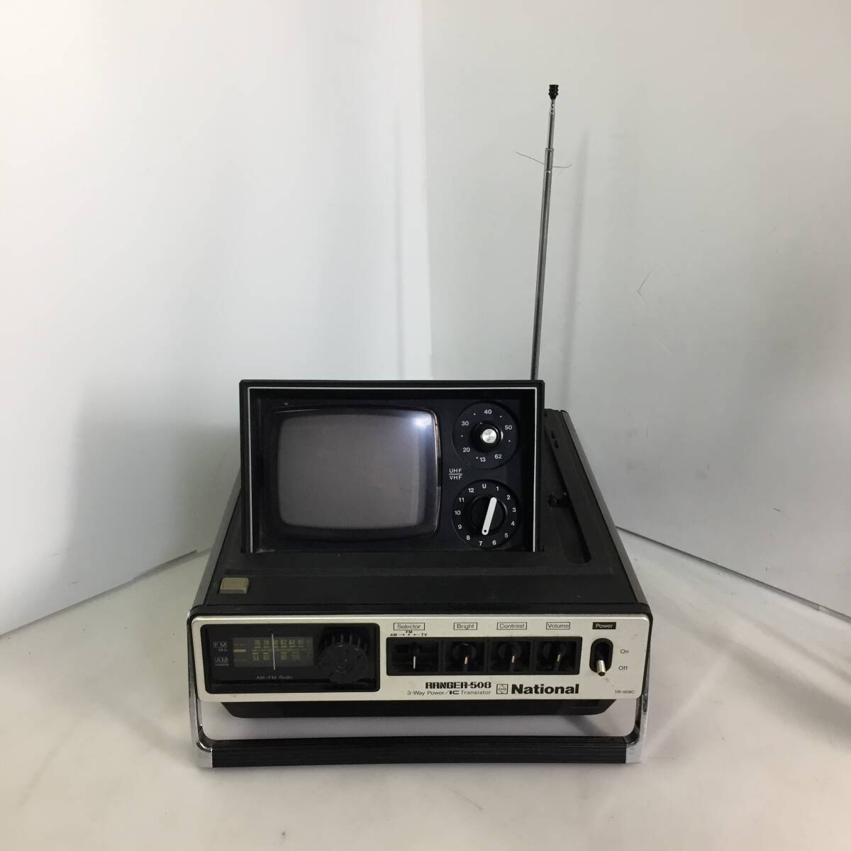 ★National/ナショナル 白黒テレビ TR-508C/RANGER-508 昭和レトロ/当時物 77年製【動作未確認/ジャンク品】の画像2