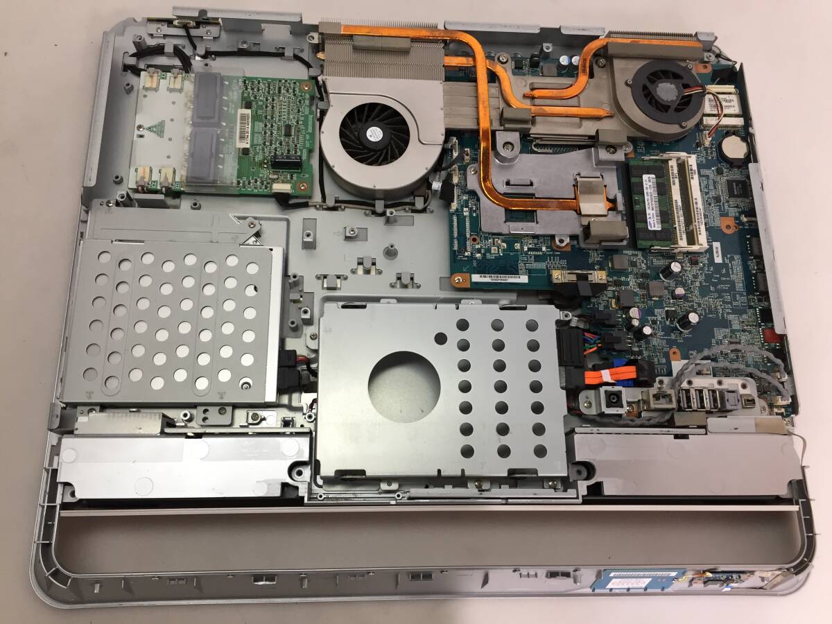 即決★SONY VAIO VGC-JS54FB/PCG-2Q2N モニター一体型PC Pentium P6300 2.80GHz 2GB【BIOS確認/現状渡し】_画像10