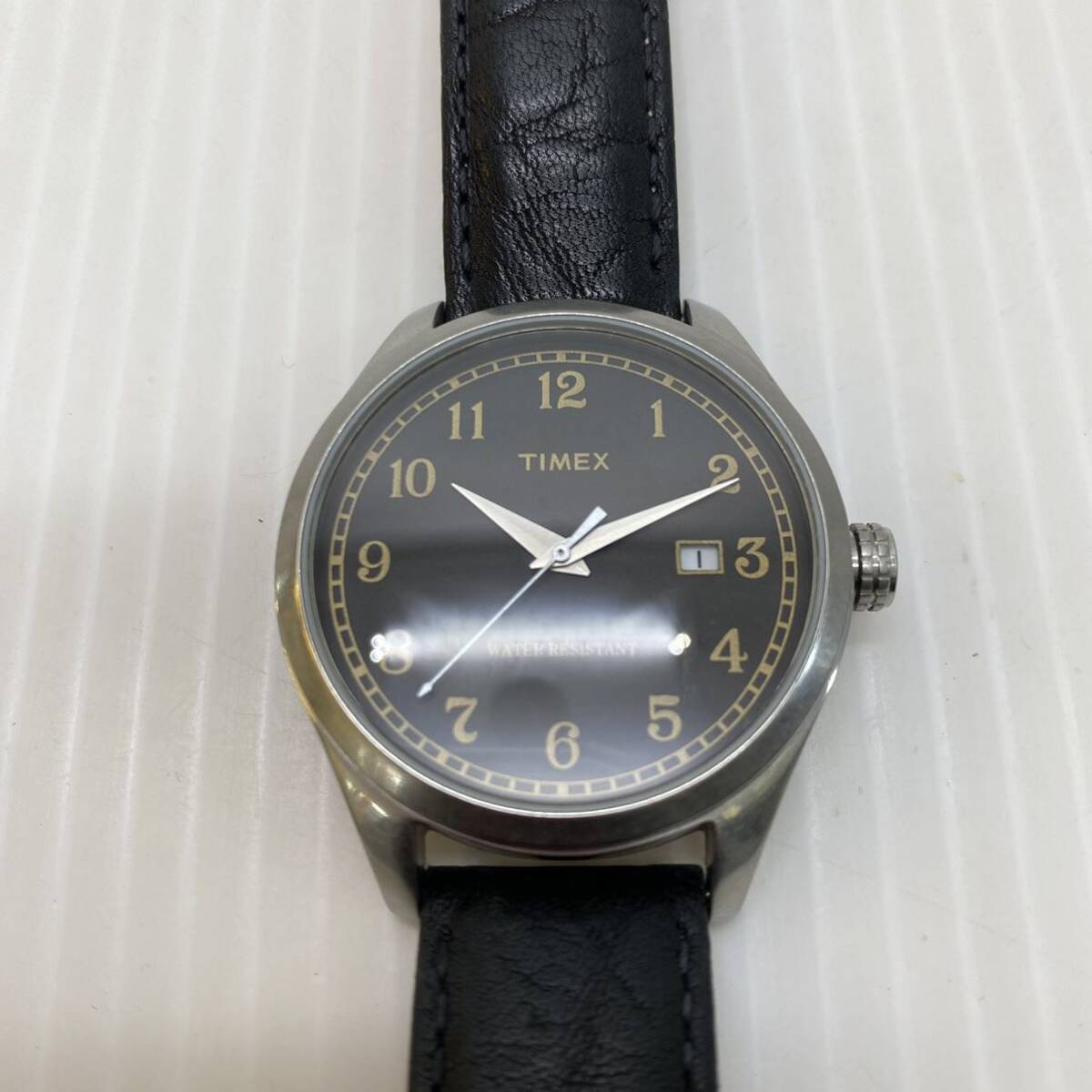 TIMEX タイメックス 腕時計 クオーツ 電池式 アナログ 3針 デイト カレンダー 黒文字盤 Beams T2N406 インディグロ 動作品 可動品の画像1