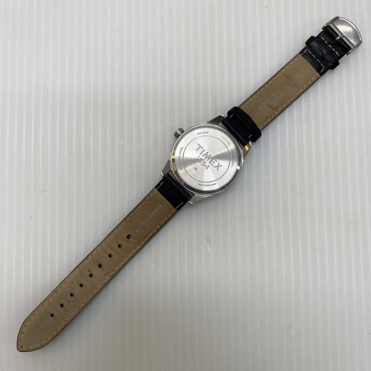 TIMEX タイメックス 腕時計 クオーツ 電池式 アナログ 3針 デイト カレンダー 黒文字盤 Beams T2N406 インディグロ 動作品 可動品の画像6