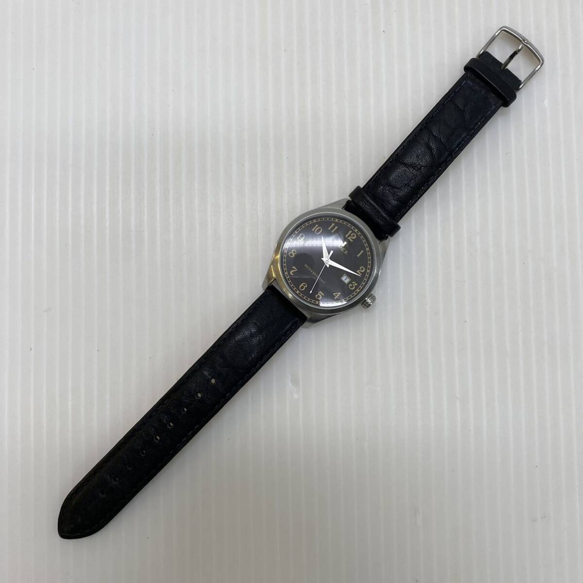 TIMEX タイメックス 腕時計 クオーツ 電池式 アナログ 3針 デイト カレンダー 黒文字盤 Beams T2N406 インディグロ 動作品 可動品の画像5