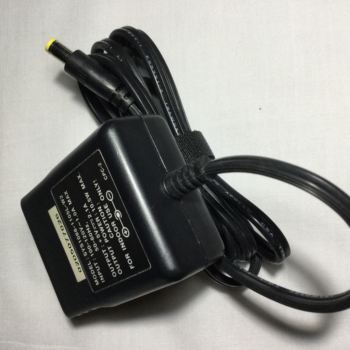 OEM  ACアダプター「SYS1088-1105L-W2」5v2.1A 中古動作品