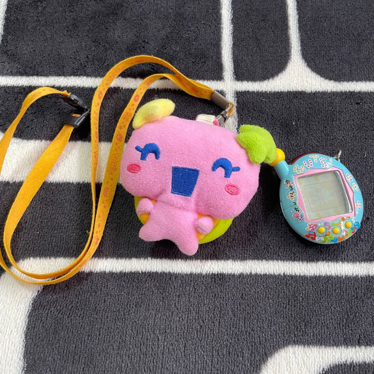 超じんせーエンジョイ たまごっちプラス ガッツぶるー 超じんせーエンジョイ たまごっちプラス ガッツぶるー