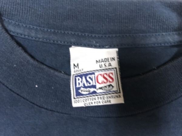 USA製 BASICSS オールド レトロ 90s 古着 PACIFIC ISLANDS CLUB スーベニア 半袖Tシャツ カットソー メンズ 刺繍 M 紺_画像2