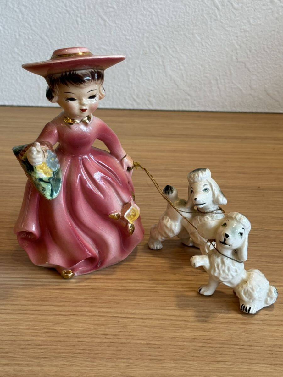 アンティーク 陶器 プードル 貴婦人 置物 人形 陶器人形 昭和 レトロ 犬 女の人 レディ ビンテージ 雑貨 インテリア オブジェの画像1