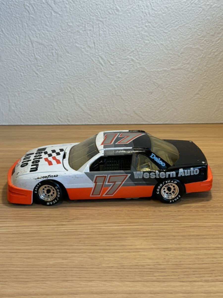 NASCAR シボレー ルミナ ミニカー レーシングカー レトロ ビンテージ 玩具 トイ プラモデル オブジェ 置物 車の画像5