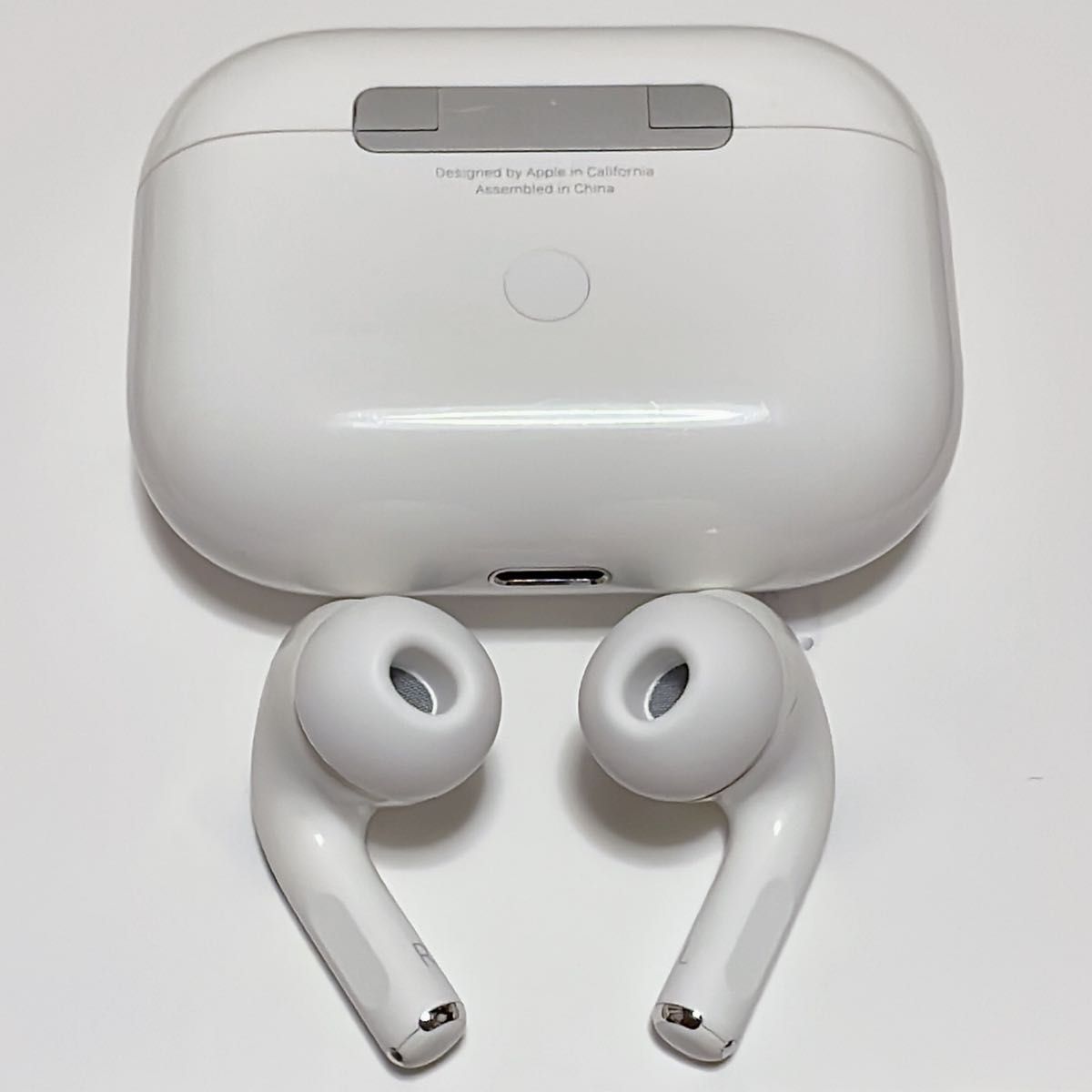 Apple国内正規品 AirPodsPro 両耳と充電ケースセット|Yahoo Apple国内正規品 AirPodsPro 両耳と充電ケースセット|Yahoo