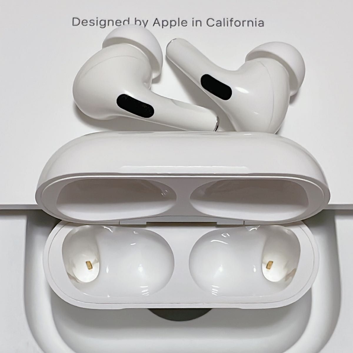 Apple国内正規品 AirPodsPro 両耳と充電ケースセット|Yahoo Apple国内正規品 AirPodsPro 両耳と充電ケースセット|Yahoo