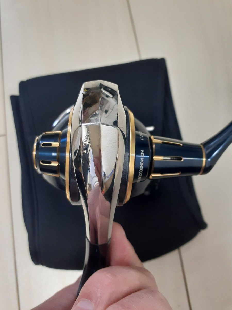良好品 ダイワ 23 ソルティガ 5000-XH ハンドルノブslpカスタム 良好品 ダイワ 23 ソルティガ 5000-XH ハンドルノブslpカスタム